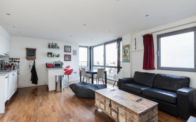 2 Bedroom Apartment in Clapham