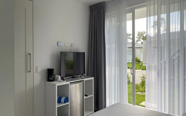 Adeluna Luxury Ocean View Villas