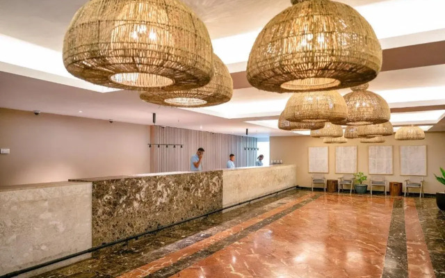 Coral Costa Caribe Beach Resort - All Inclusive