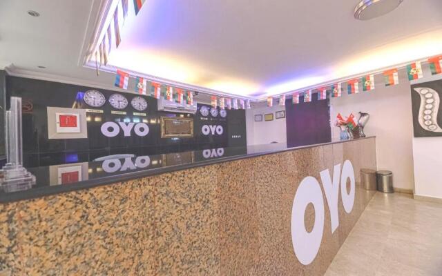 OYO 117 Majestic Hotel