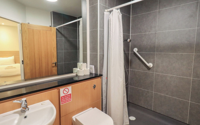 Jubilee First-floor Twin Bedroom