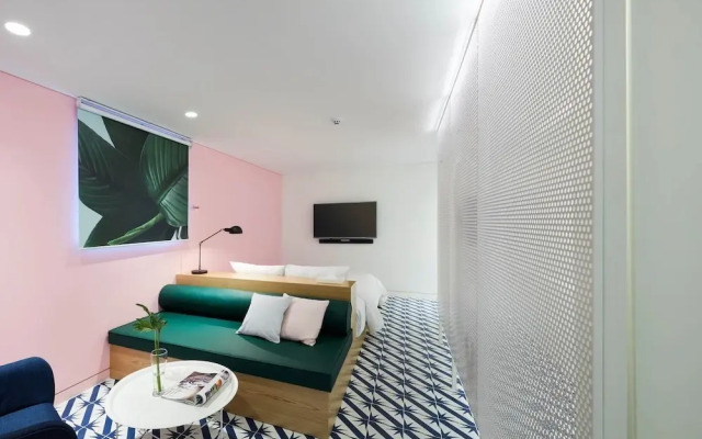 Jamsil Eppeuda Hotel