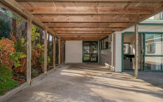Sensational on Centennial - Whitianga Holiday Home