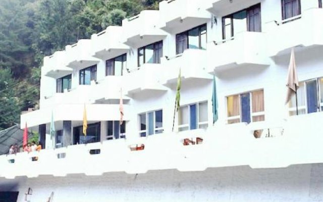 1 BR Boutique stay in Chamoli, Joshimath (5AE6), by GuestHouser