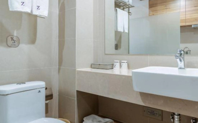 Zsmart Hotel (Hangzhou Zhongda Yintai City Xintiandi Subway Station)