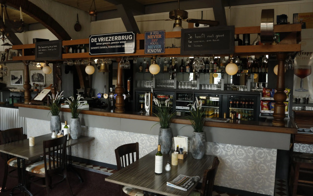 Hotel de Vriezerbrug