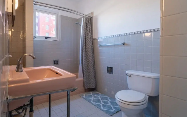 Ocean View 3 bedroom President Condo