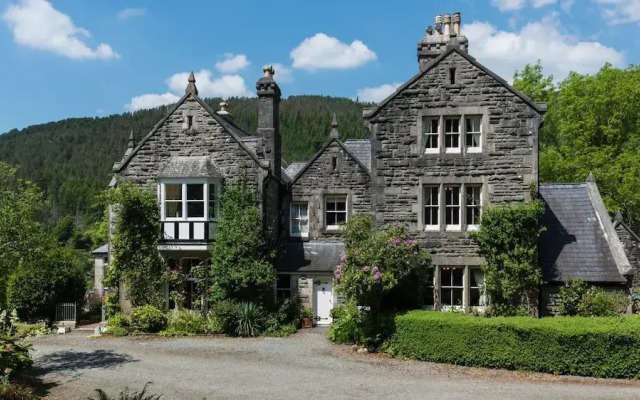 Farchynys Hall
