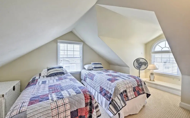 Lavallette House w/ Fenced Yard & Gas Grill!