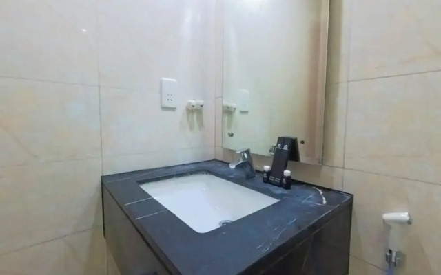 Comfy 2Br At The Mansion Kemayoran Apartment