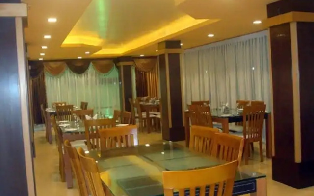 Hotel Hilltop International