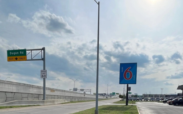 Motel 6 Wichita, KS
