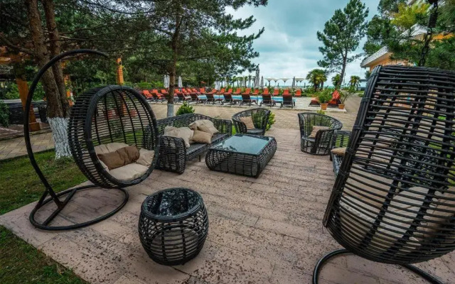 LUXURY Apartment Dream Land Oasis, Chakvi