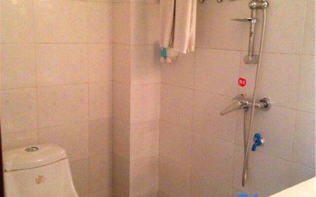 Chongqing Fangdi Business Hotel