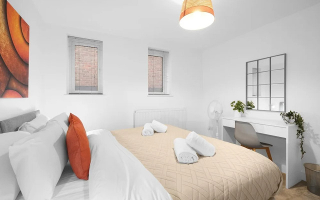 Eastons 1 Bedroom Apt. with Sofa Bed