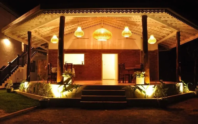 Villa Peacock