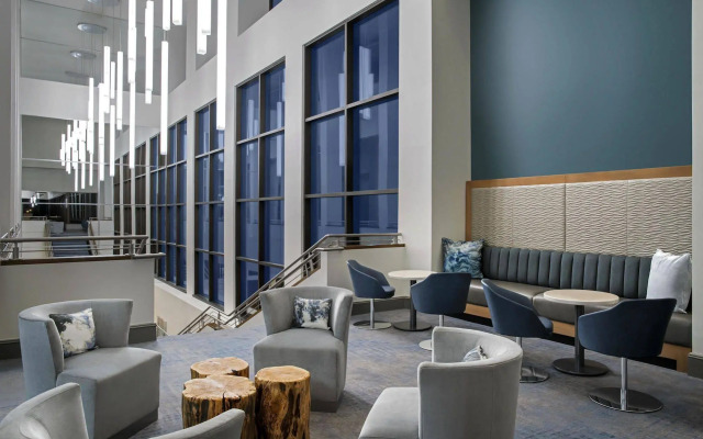 Delta Hotels by Marriott Richmond Downtown