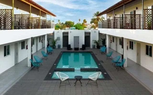 Hotel Marea Baja