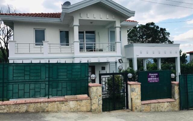 Sapanca Manzara Villa 2 Isıtma Havuzlu