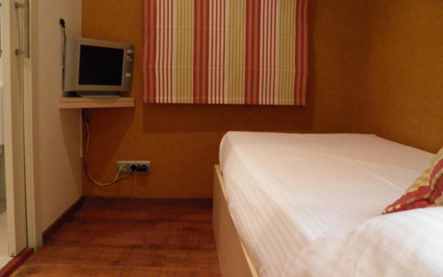 Hotel Annex