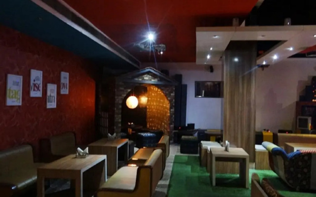 Hotel Rajdhani Regency