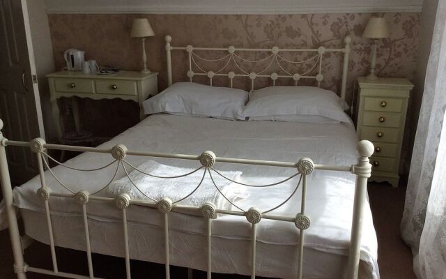 The Ivy House B and B