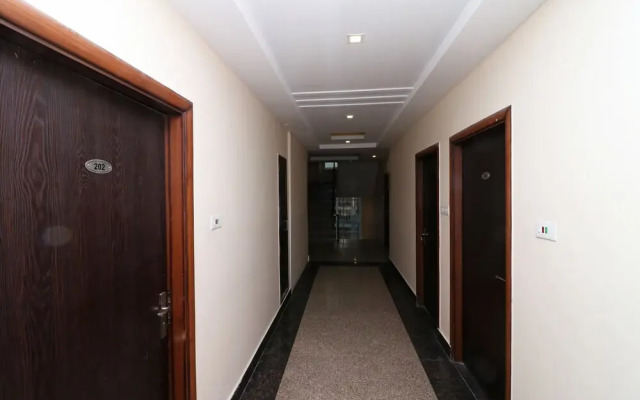 Oyo 5102 Anurag Hotel