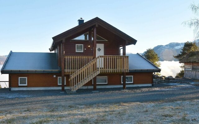 6 Person Holiday Home in Blaksæter