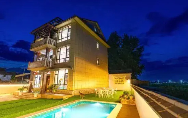 Zhaizhuang Gate Homestay (OMG Heartbeat Paradise)