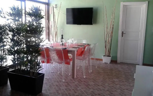 Apollonion Country House