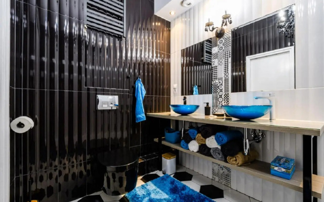 Blue House Warsaw Center