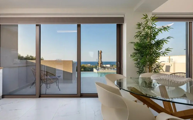Theo Luxury Villas With Sea View