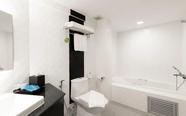 Centara Life Cha-Am Beach Resort Hua Hin