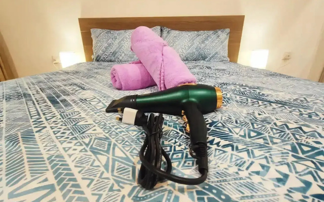 Quality Hotel & Suites Montreal East