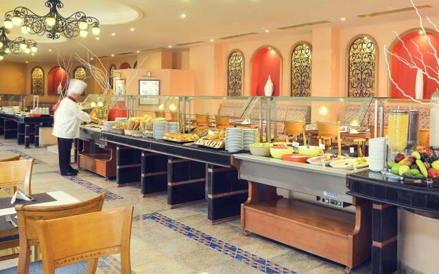 Mercure Ismailia Forsan Island Hotel