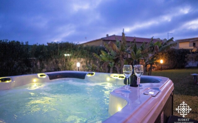 Villa Seaside - Dimora con jacuzzi a 200mt dal mare