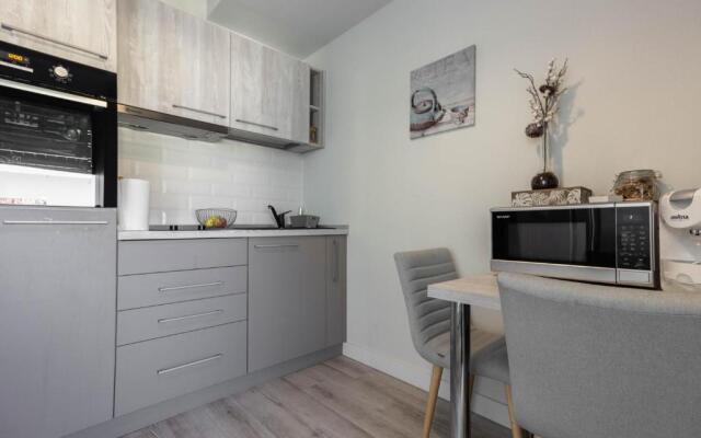 Ares Aparthotel