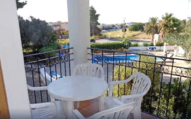 Benet Los Pinares Apartments