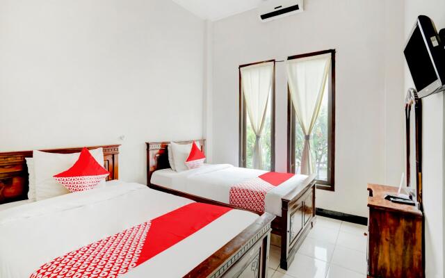 OYO 3156 Hotel Warta Dua