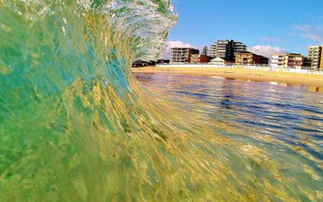 Oceanic 3 - On The Beach!