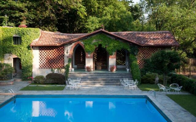 Villa La Vescogna Historic House With Pool