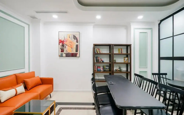 Sazi Hotel - Bui Thi Xuan