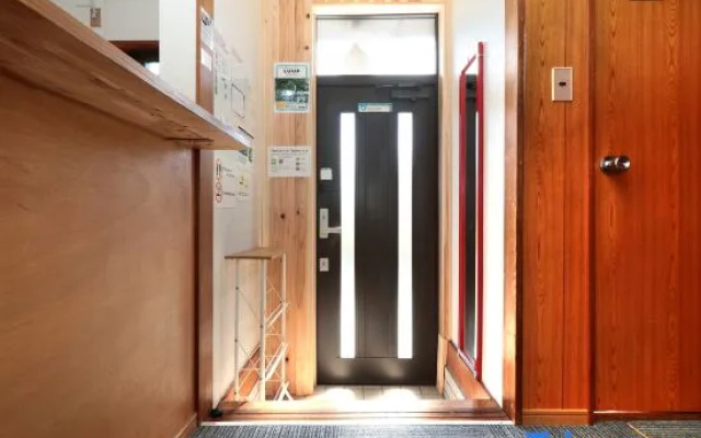 LJ Inn Fushimi Inari free WI-FI and 5 Bikes – Guest Rooms – Kyoto