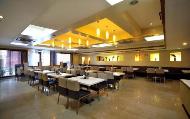 Hotel Geetha Regency