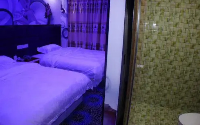 Shanghai Heshe Fashion Hotel