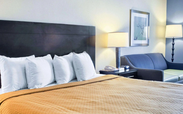 Quality Inn Thornburg
