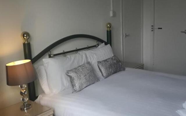 Montague House Apartments