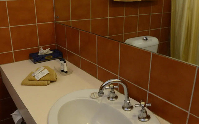 Katherine Motel