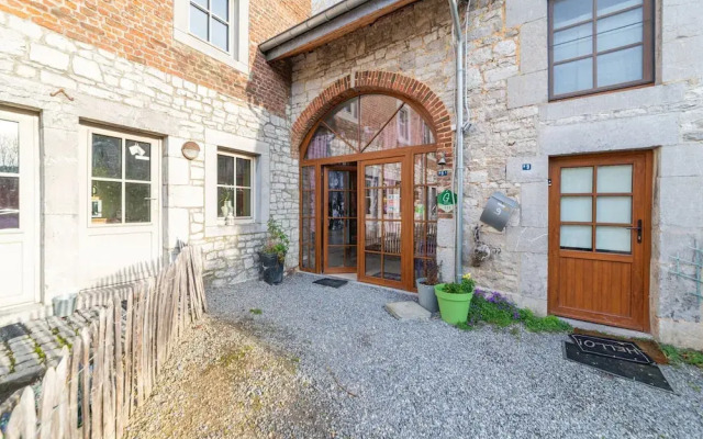 Charming Vacation Home in Bohon