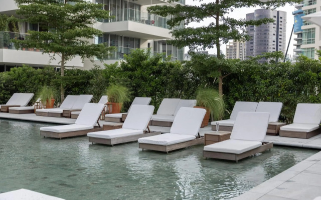 The Singapore EDITION